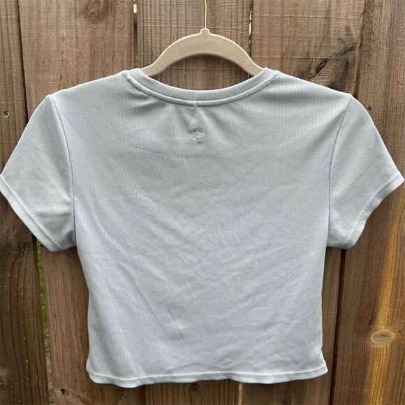 7Diamonds Women's Blue Ribbed Cropped Baby Tee Size M Casual Spring - Picture 3 of 5